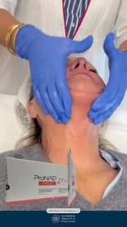 ✨ Innovazione e risultati visibili! ✨

Un ringraziamento speciale alla @dottsamarialissetgarcia per aver scelto CDT LIGHT e per l’utilizzo di protocolli avanzati come il Protocollo Carbossiterapia e ProNad Face, dedicati al trattamento di viso e collo.

💧 L’abbinamento della carbossiterapia con tecnologie complementari come ProNad Face potenzia i risultati, migliorando tonicità, microcircolazione e rigenerazione cutanea.
Un approccio sinergico che conferma ancora una volta l’efficacia della carbossiterapia nel valorizzare la bellezza naturale e la salute della pelle.

#CarbossiterapiaItaliana #CDTLIGHT #ProNadFace #MedicinaEstetica #Innovazione #RigenerazioneCutanea #DottoressaMariaLissetGarcia #TrattamentiViso #TrattamentoCollo